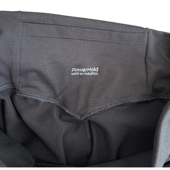 2 Fabletics Black Power Capri High Rise Leggings with Pockets-Large - Picture 4 of 8